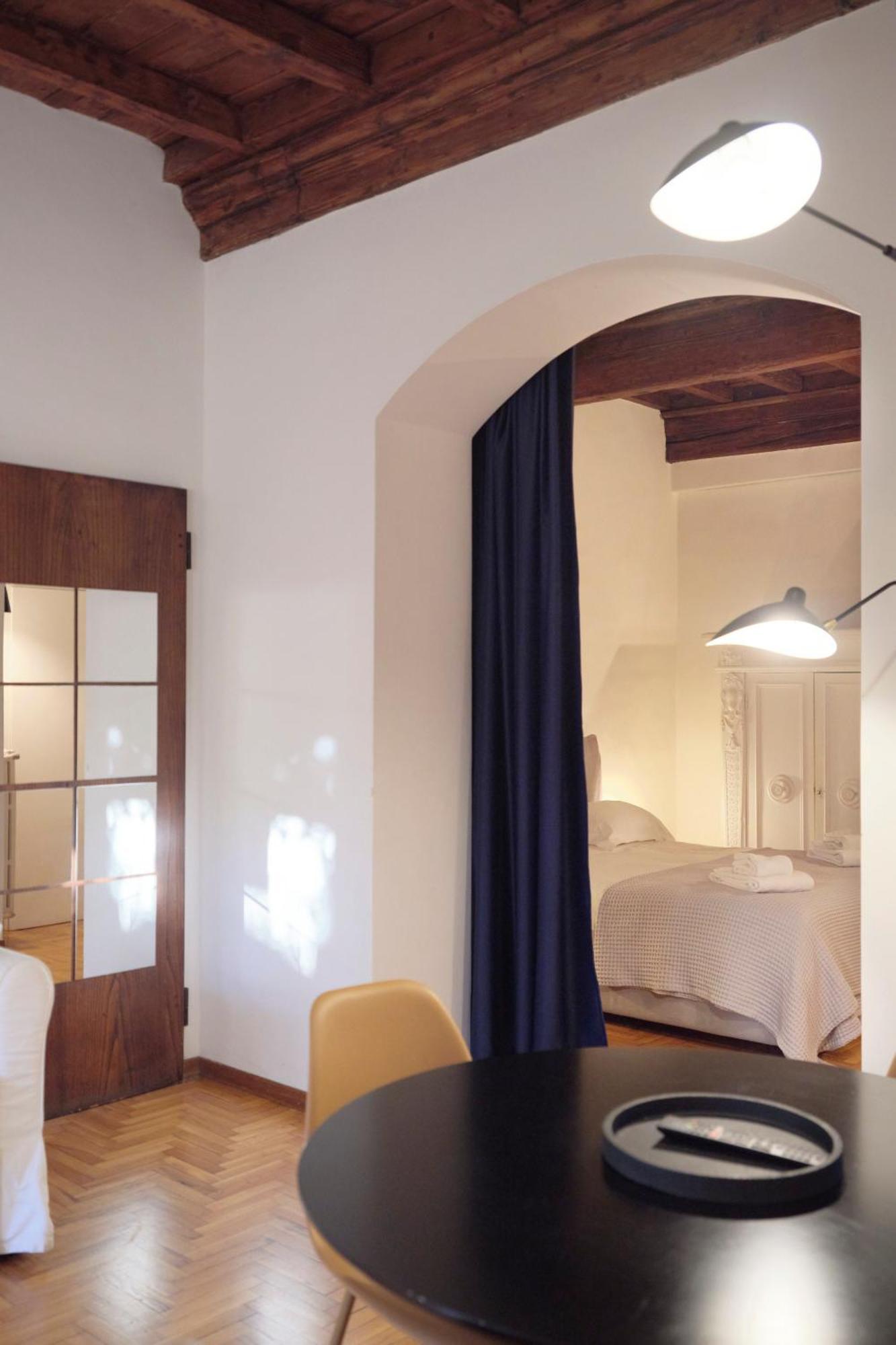 Enchanting Apartment With Patio, Lungarno Firenze Exterior foto